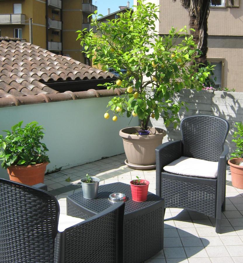 Albergo Sangalli Darfo Boario Terme Exterior photo