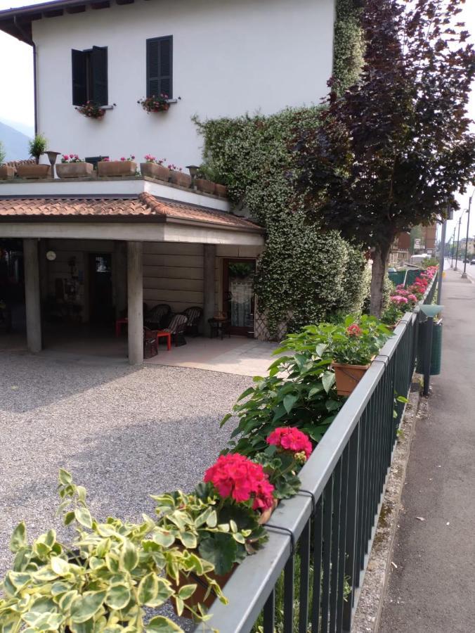 Albergo Sangalli Darfo Boario Terme Exterior photo